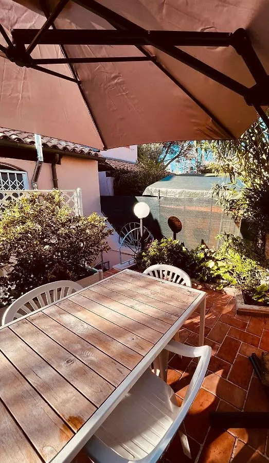 Apartamento Villetta Rosa Portoverde A Due Passi Dal Mare Misano Marina
